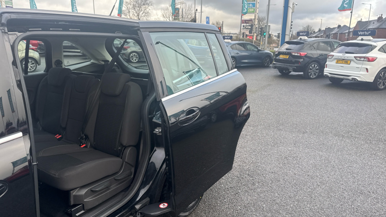 Ford Grand C-MAX 1.5 TDCi Zetec 5dr Diesel Estate